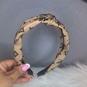 Stylish Tan Headband